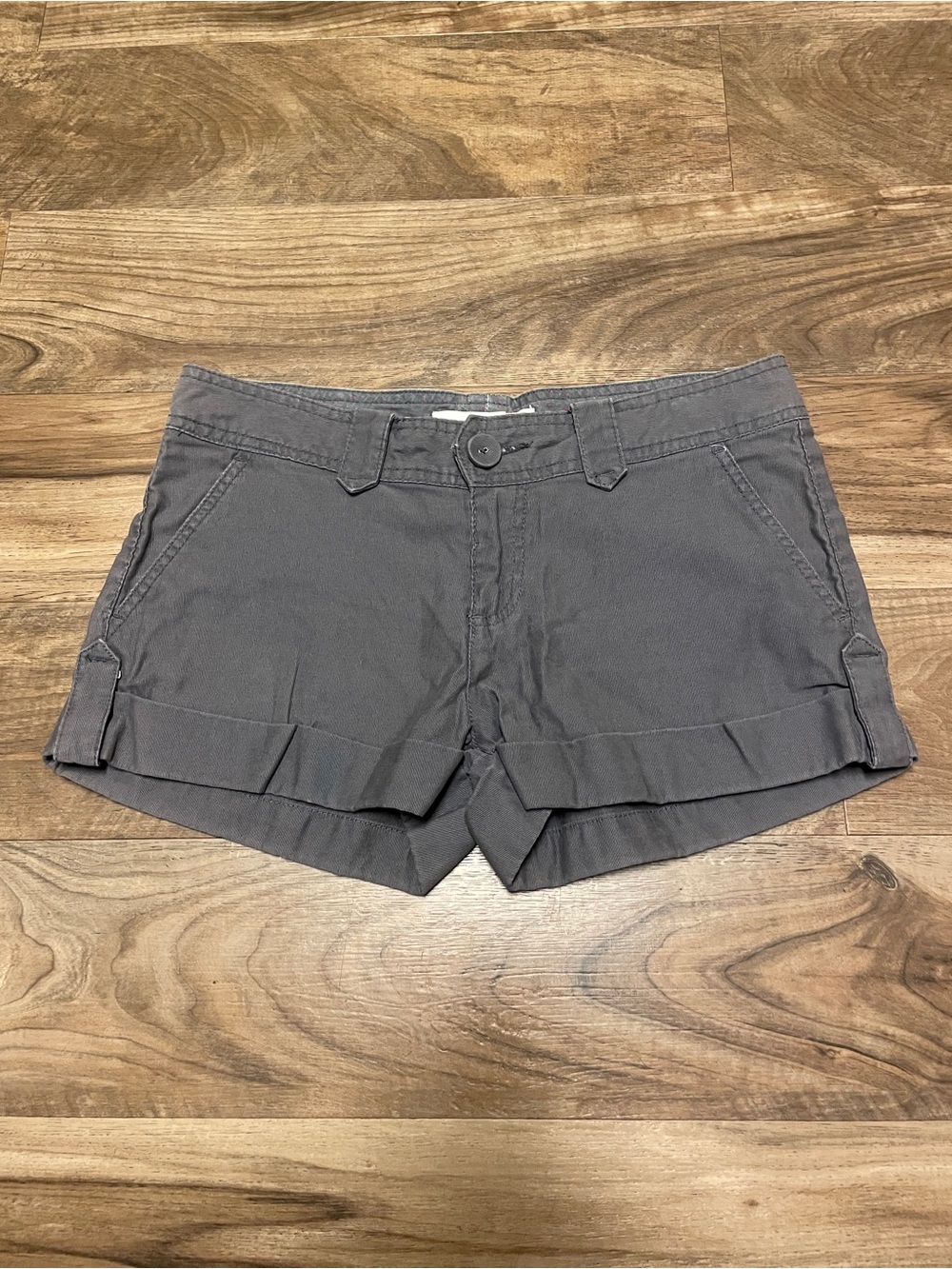 Roxy Dark Grey 100% Cotton Classic Fold Cuff Twill Canvas Shorts Size 7